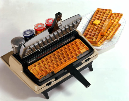 Yummy Link: Keyboard Waffle Maker Yummy Link: Keyboard Waffle Maker